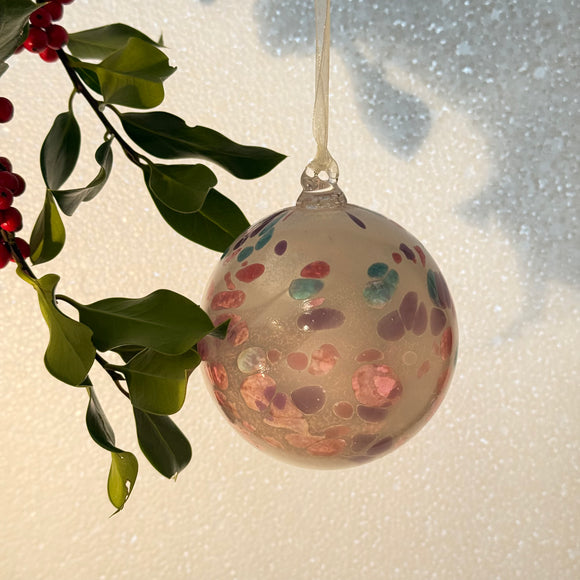 White and Speckled Christmas Bauble v