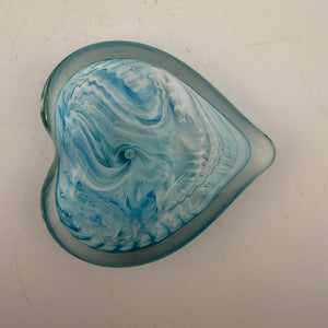 Turquoise and White Angelwing Heart Paperweight xv