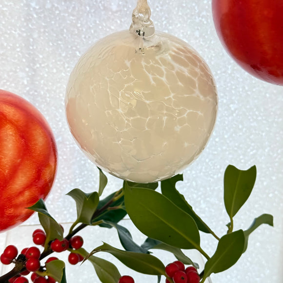 Snowy White Christmas Bauble xv
